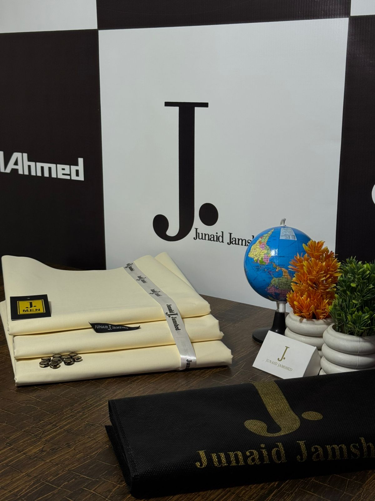 J.  Clothing Cotton  – Shalwar Kameez Unstitched